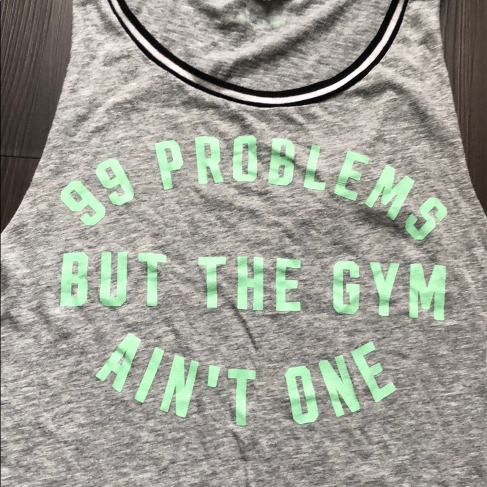 *SOLD* Victoria’s Secret PINK muscle tank